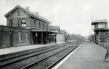 Gare de Hennuyères