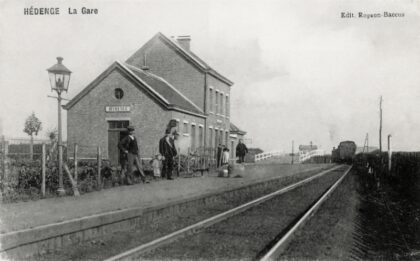 Halte de Hédenge